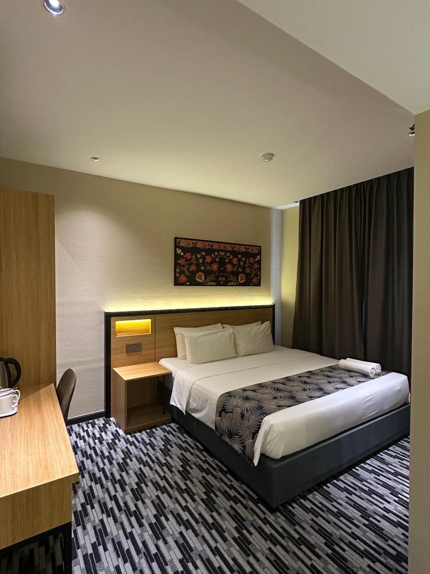 Nb Hotel Джохор Бахру Екстериор снимка